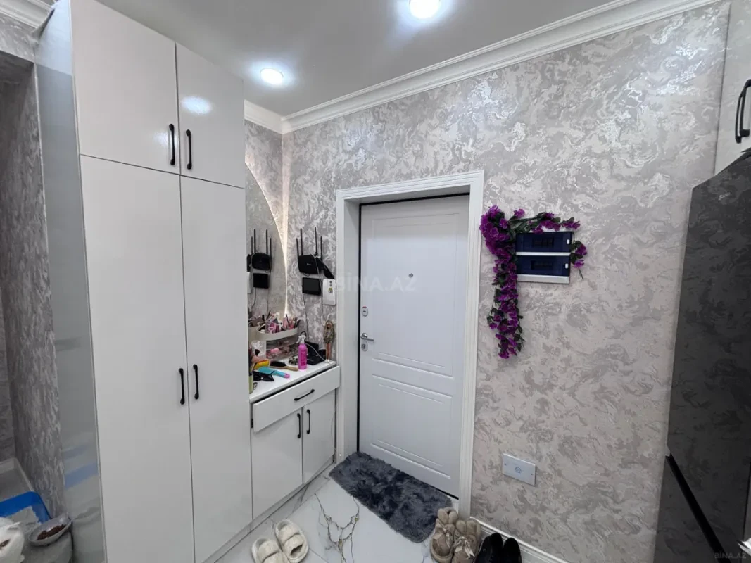 Satılır 2 otaqlı mənzil 60 m²