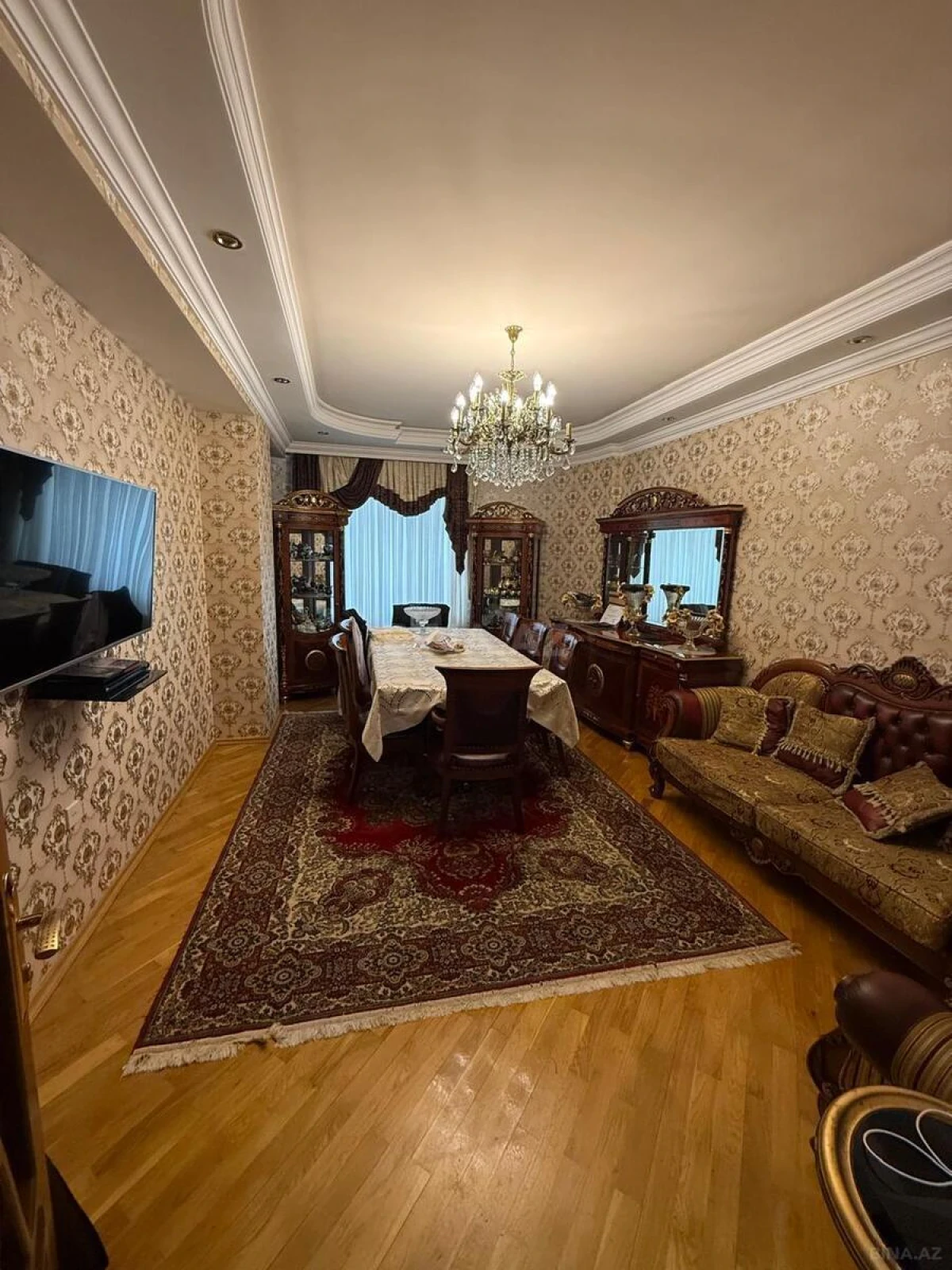 Satılır 3 otaqlı mənzil 125 m²