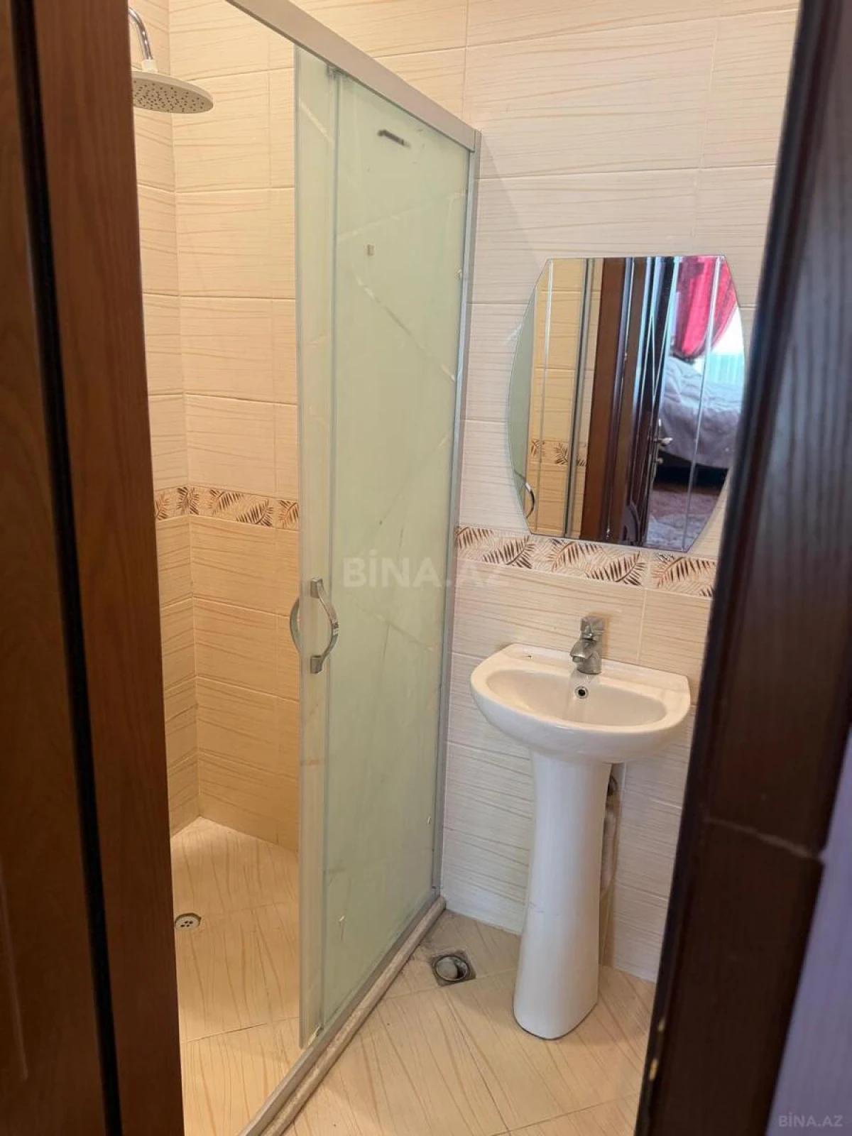 Satılır 3 otaqlı mənzil 125 m²