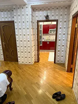 Satılır 3 otaqlı mənzil 125 m²