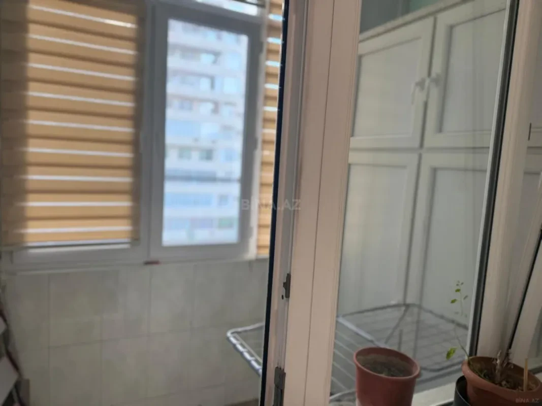 Satılır 3 otaqlı mənzil 125 m²