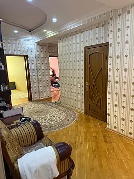 Satılır 3 otaqlı mənzil 125 m²