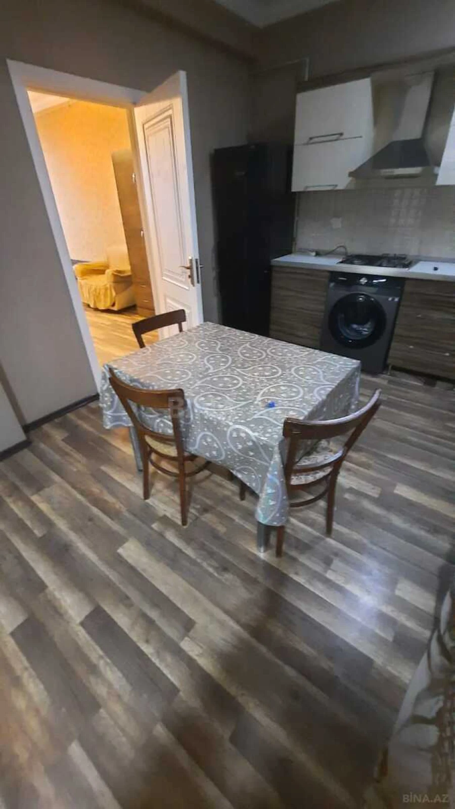 Satılır 2 otaqlı mənzil 62 m²