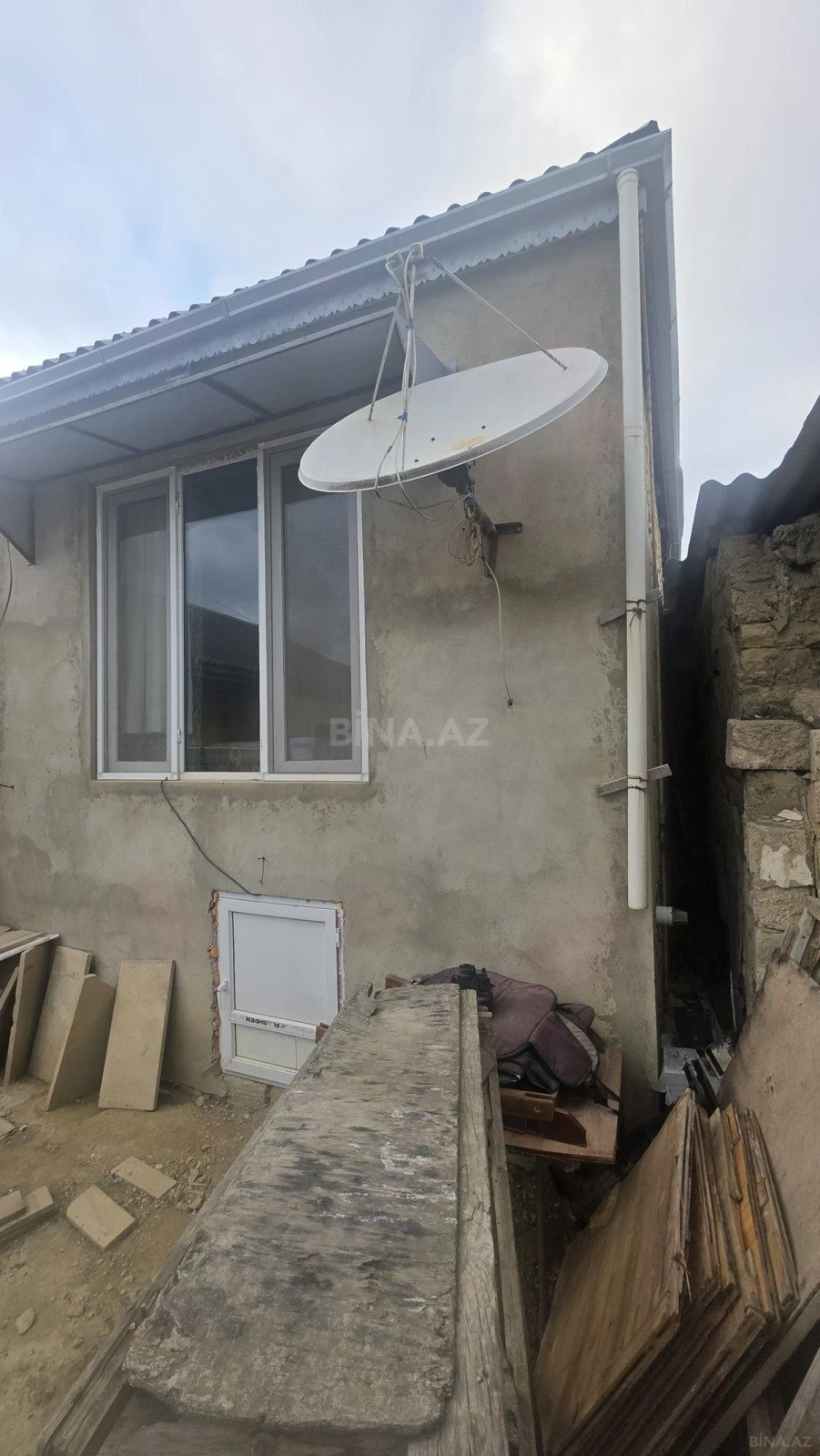 Satılır 4 otaqlı həyət evi 110 m²