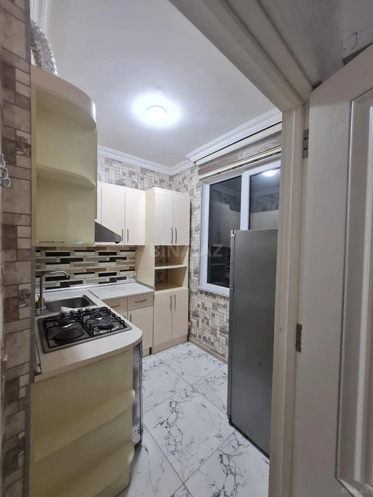 Kirayə verilir 2 otaqlı mənzil 54 m²