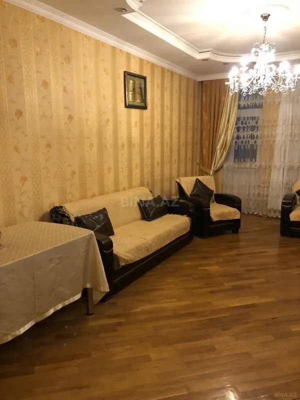 Kirayə verilir 3 otaqlı mənzil 112 m²