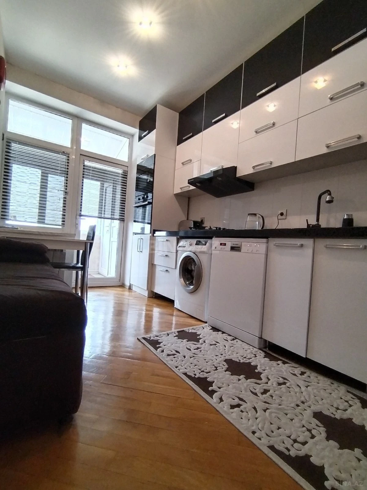 Satılır 3 otaqlı mənzil 80 m²
