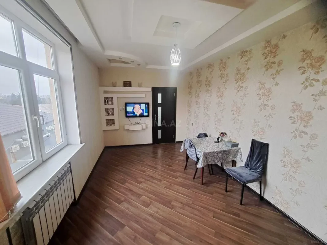 Kirayə verilir 2 otaqlı mənzil 50 m²