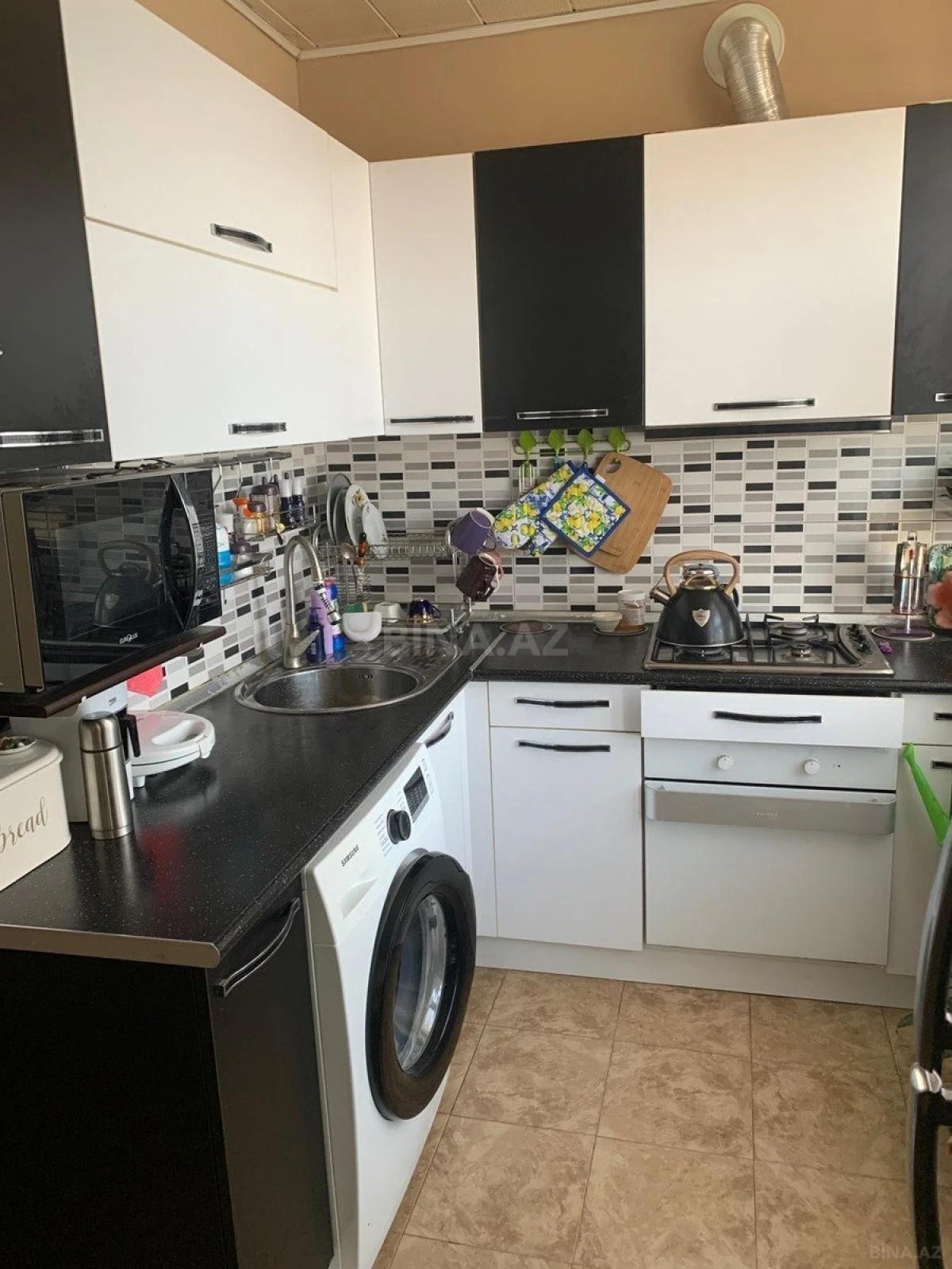 Satılır 5 otaqlı mənzil 105 m²