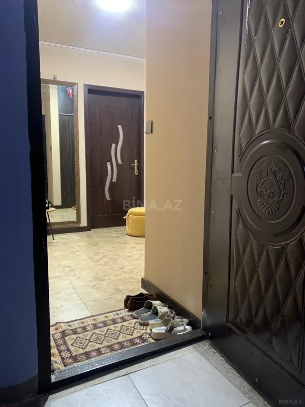 Satılır 5 otaqlı mənzil 105 m²