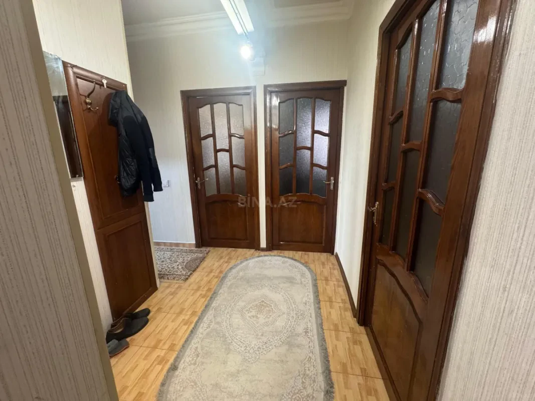 Satılır 4 otaqlı mənzil 100 m²