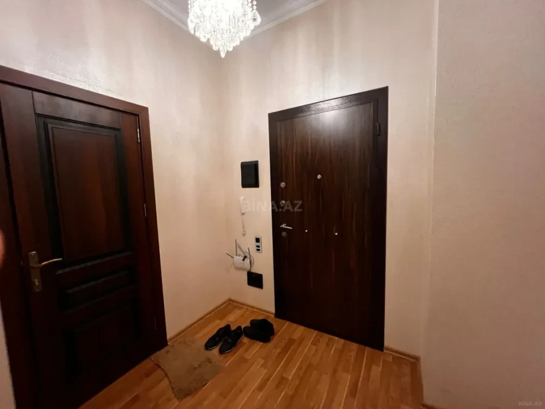 Kirayə verilir 2 otaqlı mənzil 65 m²