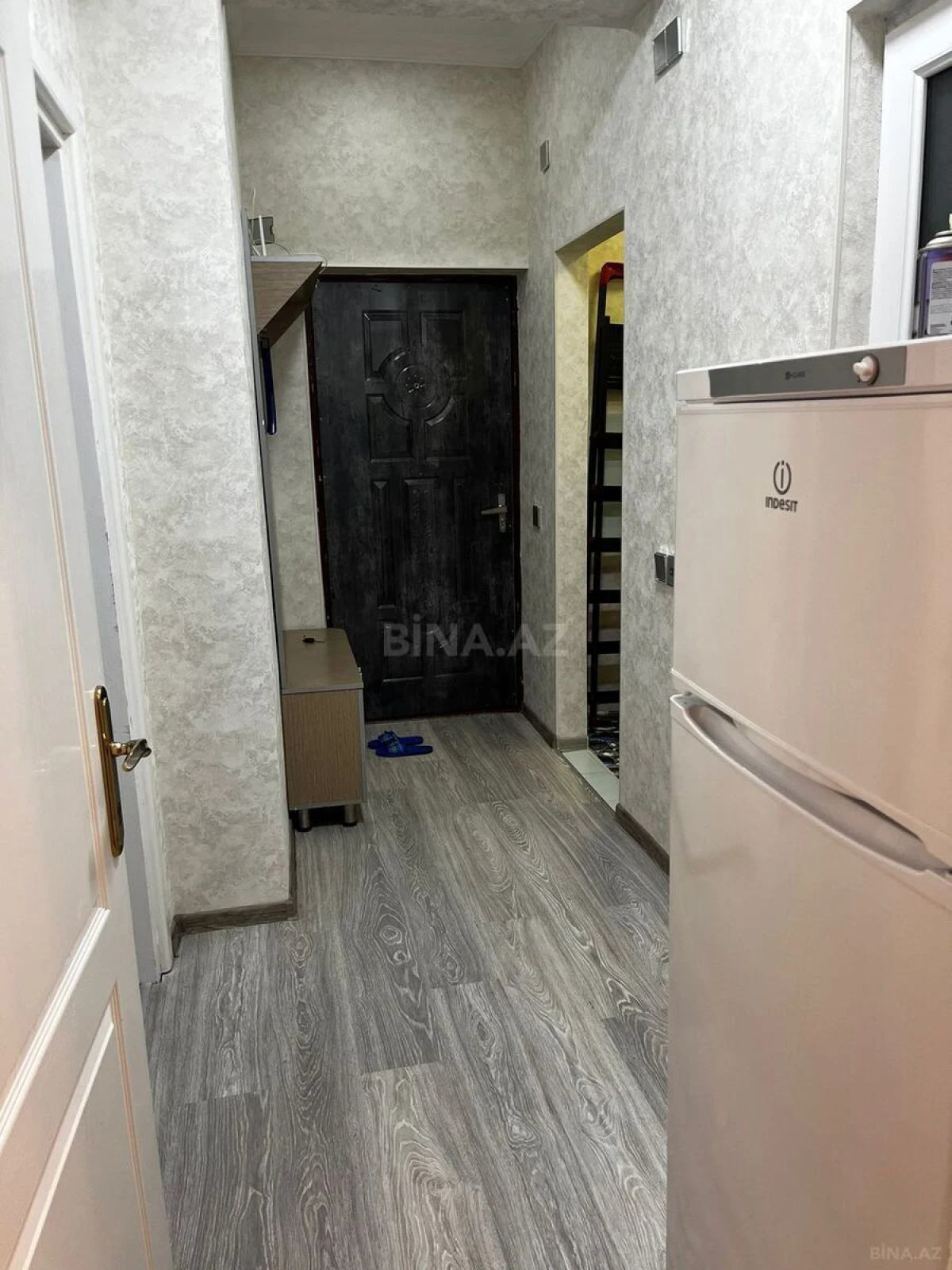 Kirayə verilir 2 otaqlı mənzil 57 m²