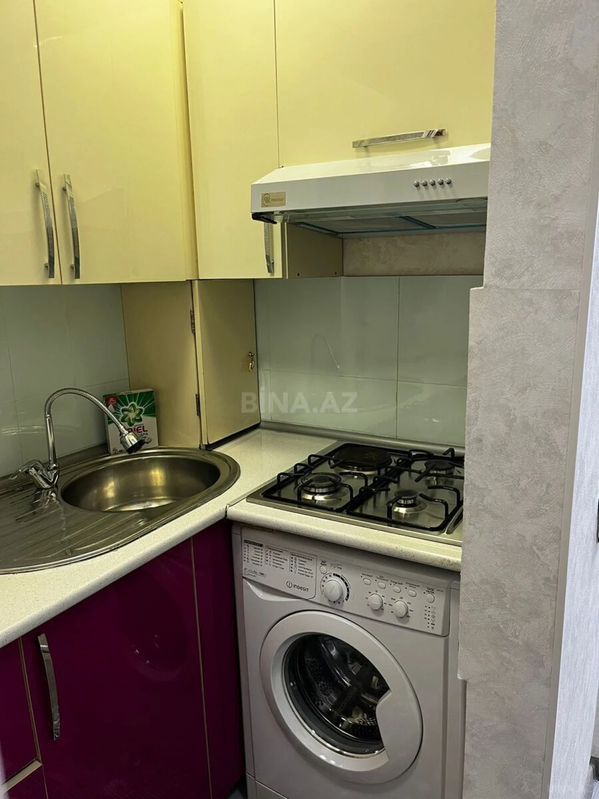 Kirayə verilir 2 otaqlı mənzil 57 m²