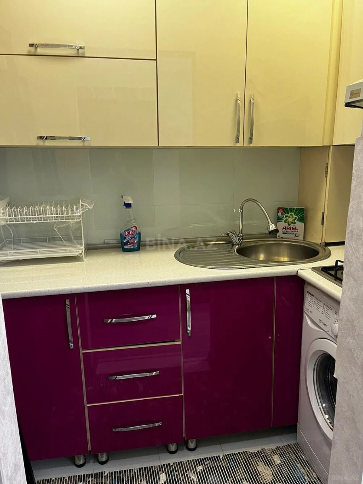 Kirayə verilir 2 otaqlı mənzil 57 m²