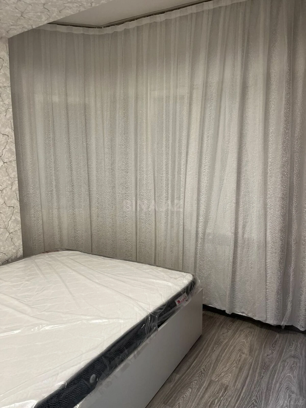 Kirayə verilir 2 otaqlı mənzil 57 m²