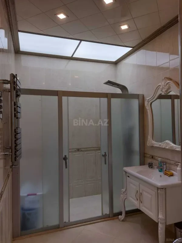 Satılır 2 otaqlı mənzil 85 m²