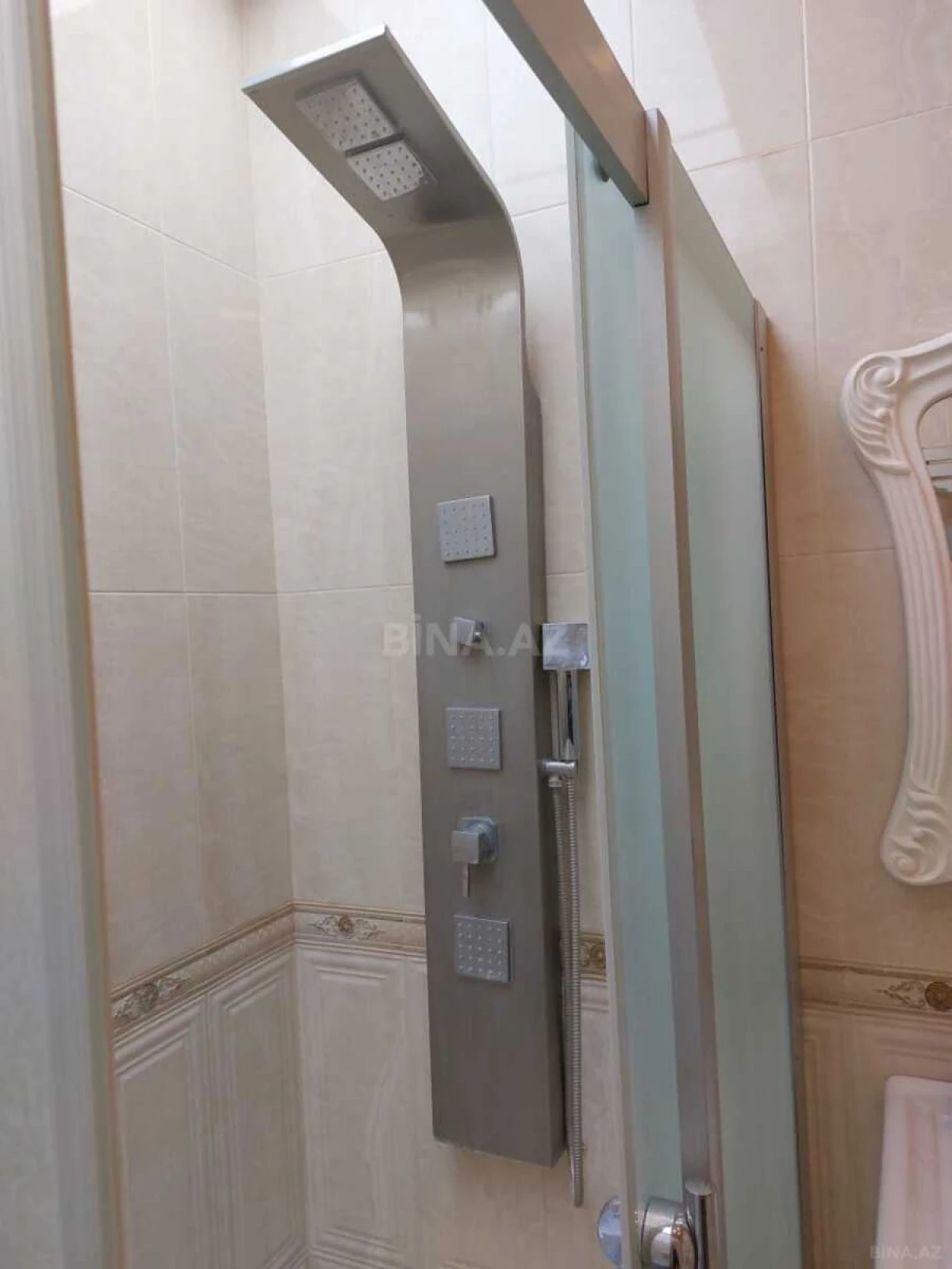 Satılır 2 otaqlı mənzil 85 m²