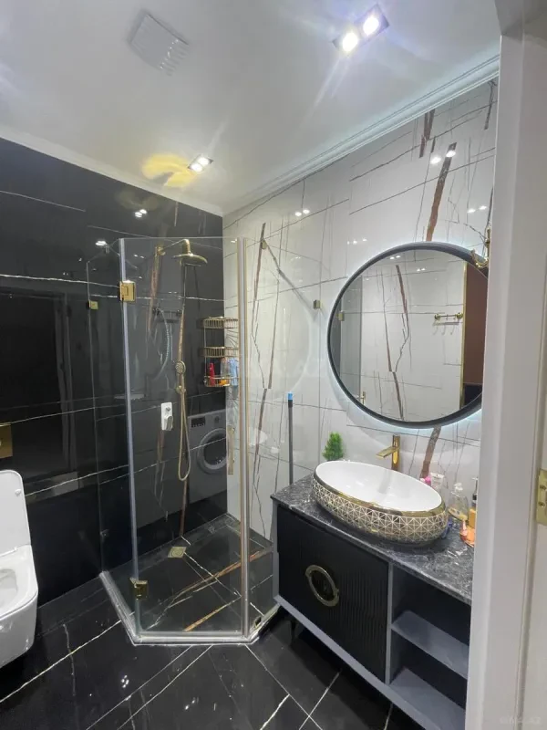 Kirayə verilir 3 otaqlı mənzil 108 m²