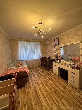 Satılır 1 otaqlı mənzil 40 m²