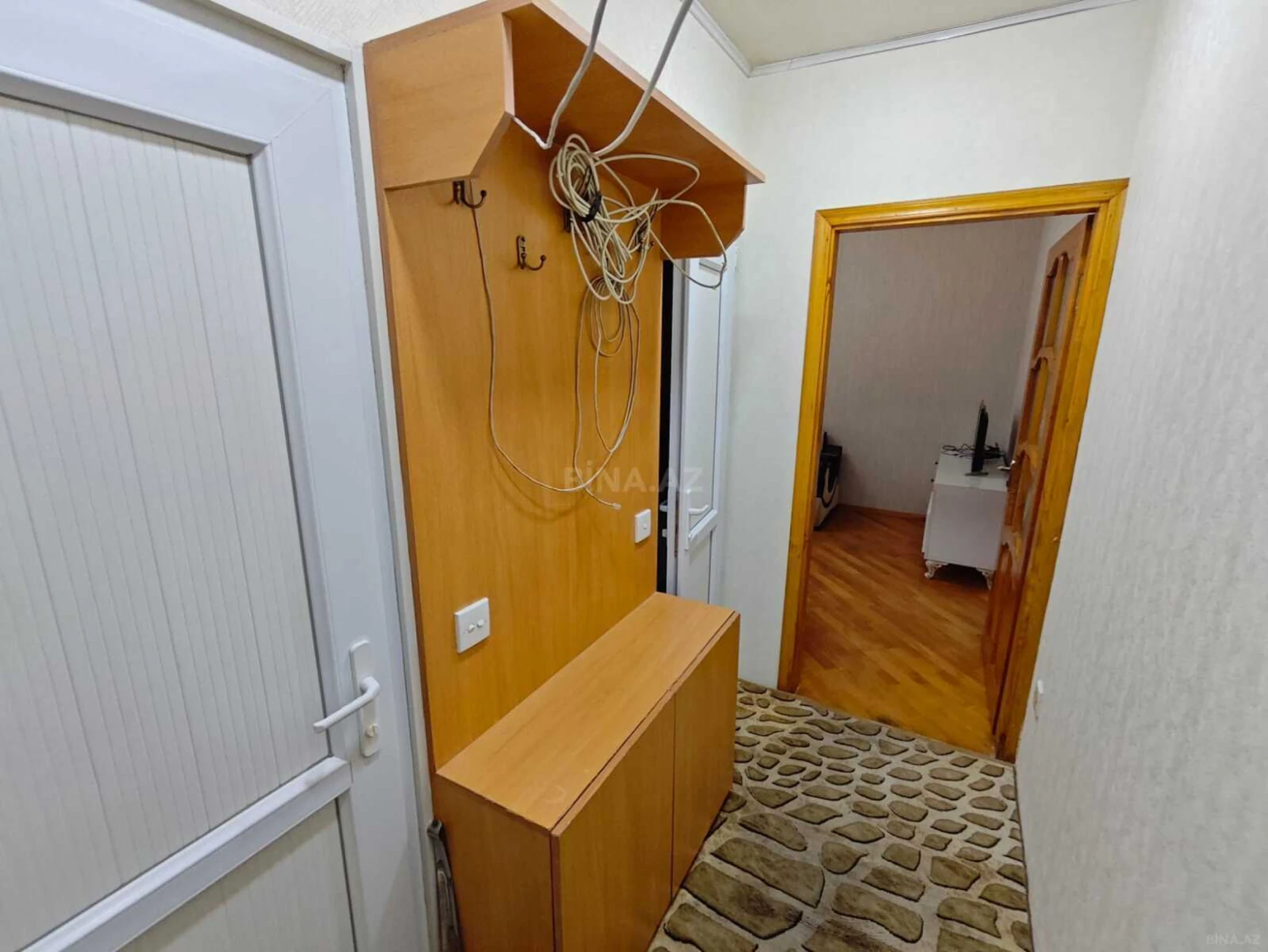 Kirayə verilir 2 otaqlı mənzil 70 m²