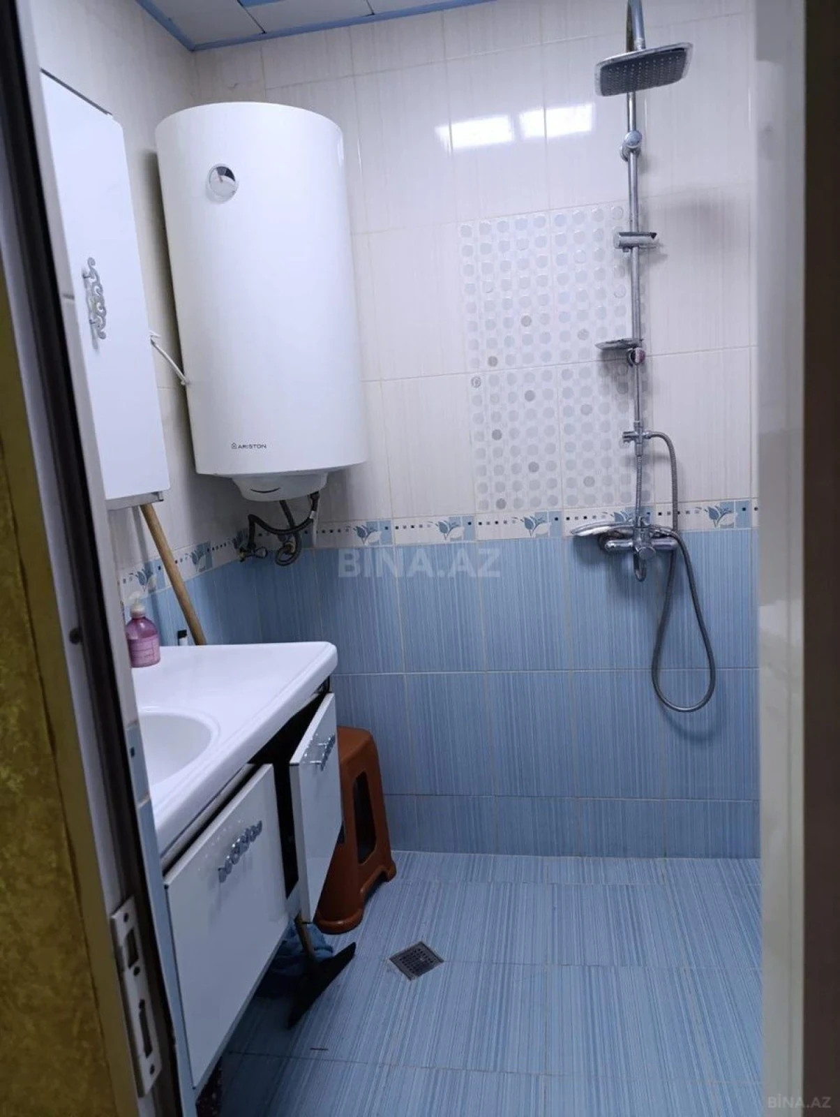 Kirayə verilir 2 otaqlı mənzil 55 m²