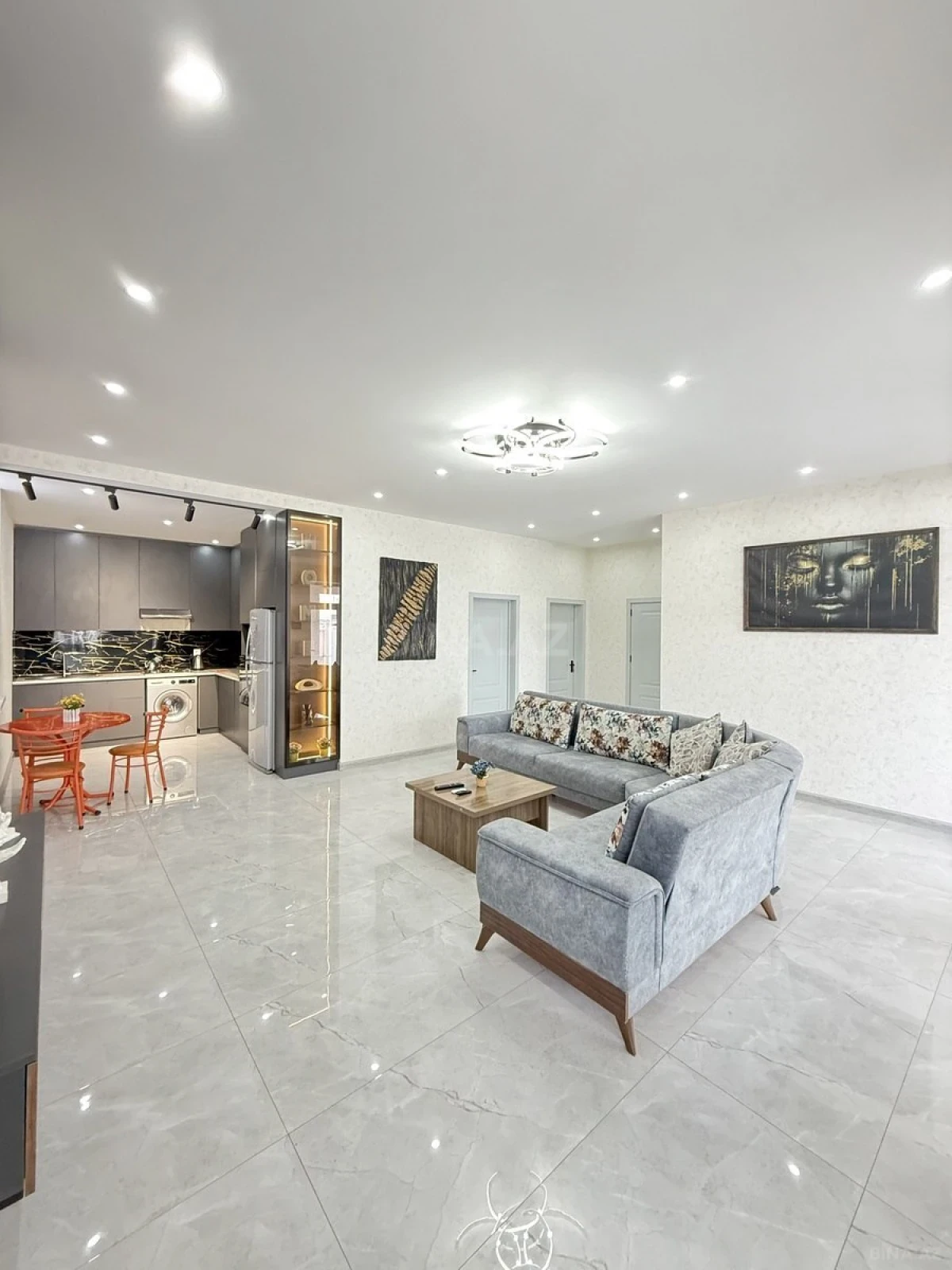 Satılır 4 otaqlı həyət evi 140 m²