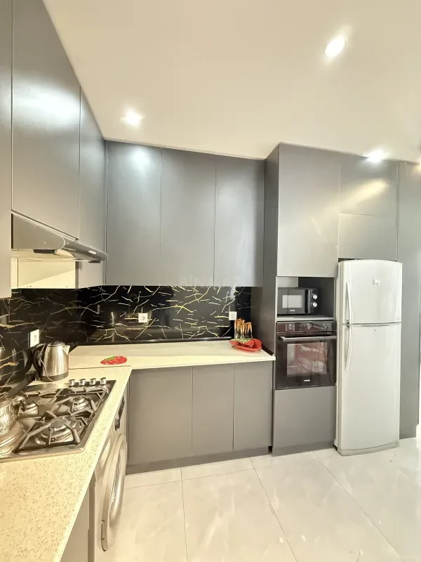 Satılır 4 otaqlı həyət evi 140 m²