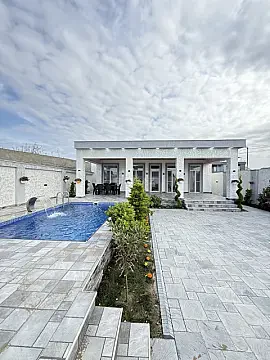 Satılır 4 otaqlı həyət evi 140 m²
