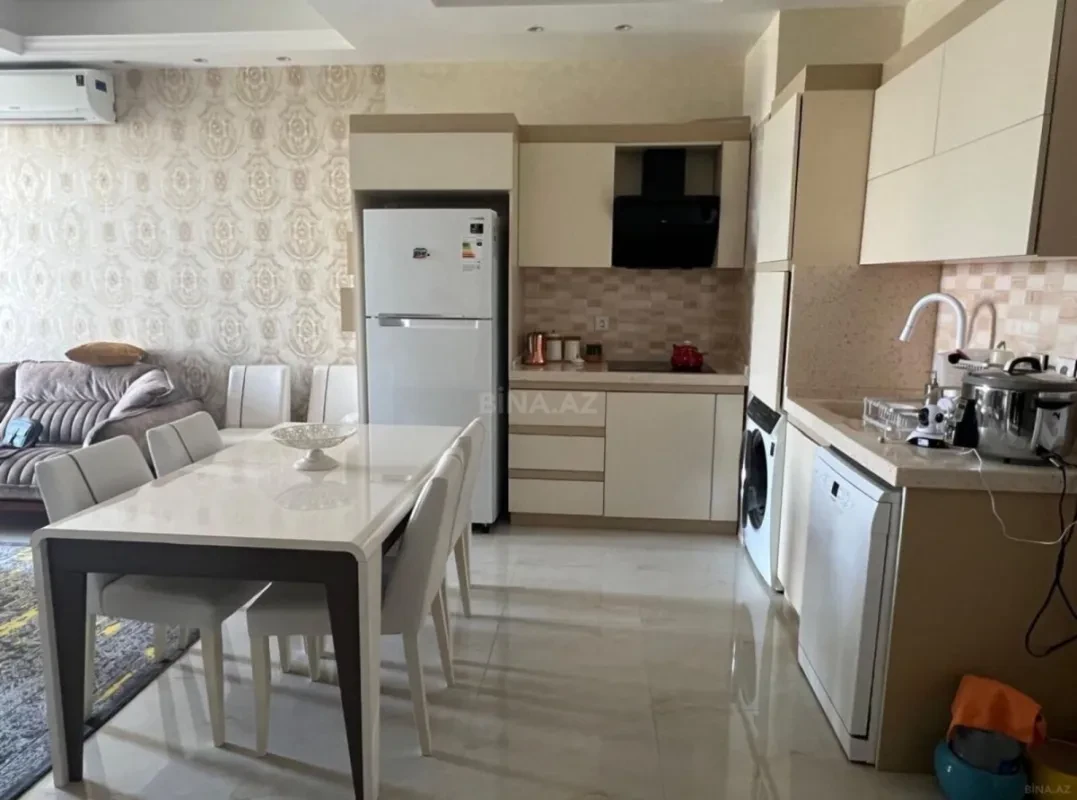 Kirayə verilir 3 otaqlı mənzil 100 m²