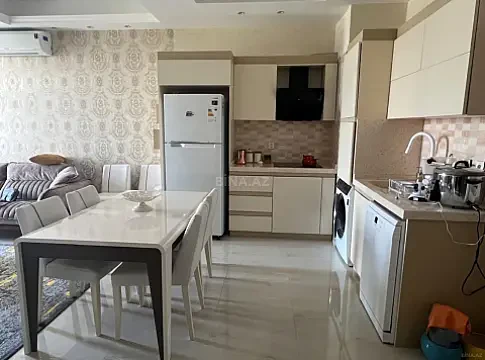 Kirayə verilir 3 otaqlı mənzil 100 m²