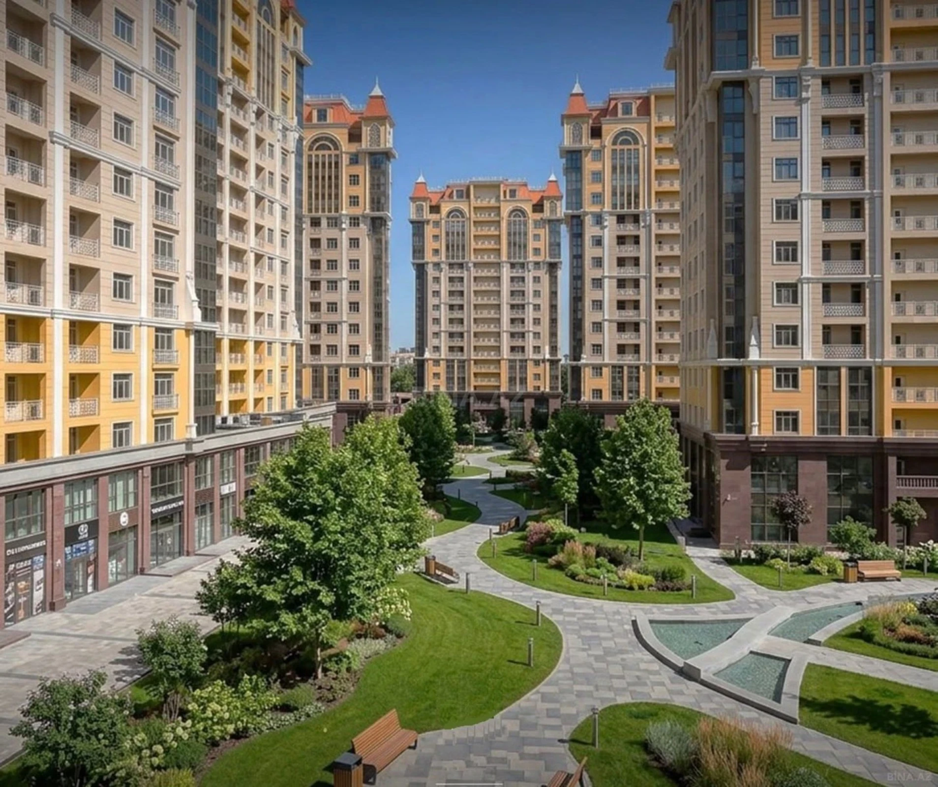 Satılır 3 otaqlı mənzil 113 m²