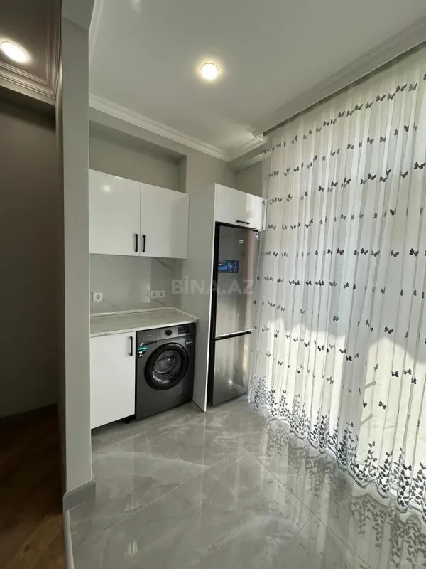 Kirayə verilir 2 otaqlı mənzil 70 m²