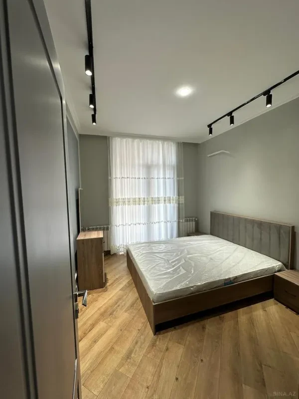 Kirayə verilir 2 otaqlı mənzil 70 m²