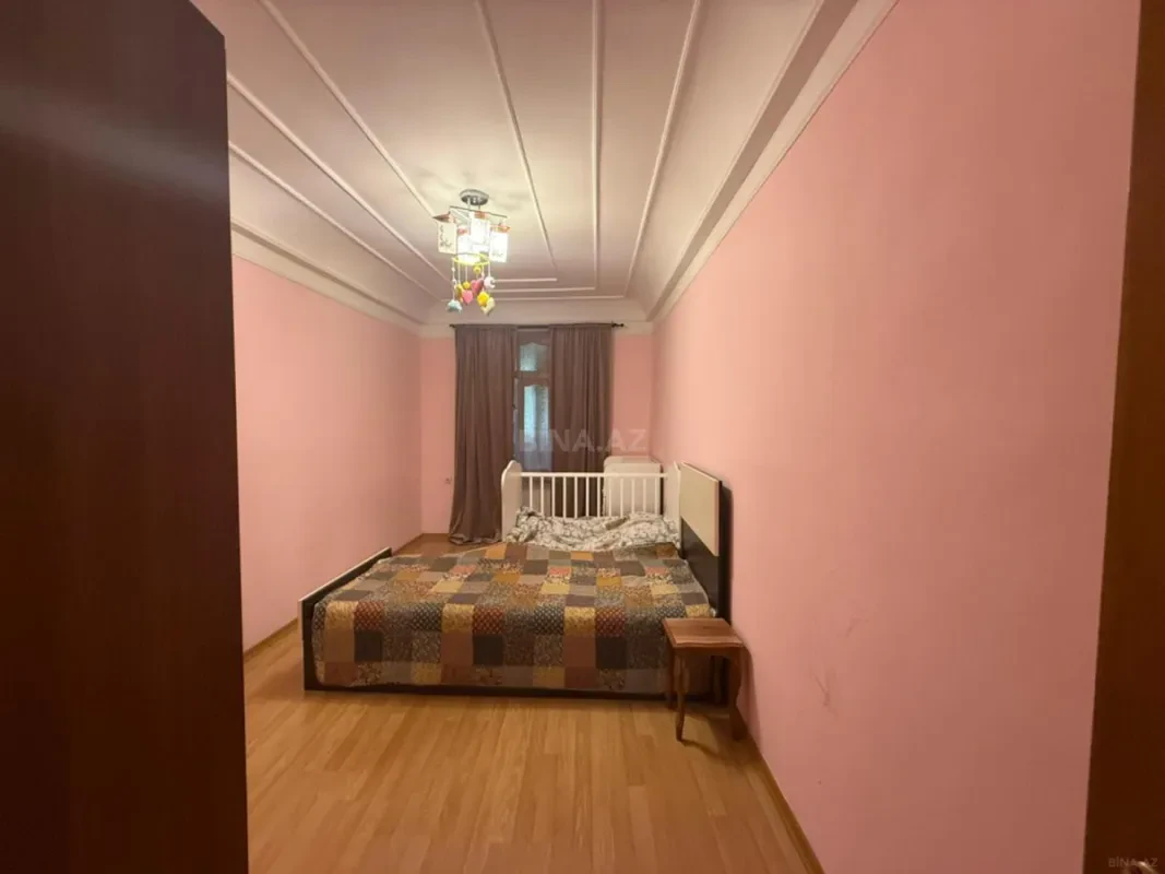 Satılır 3 otaqlı mənzil 63 m²
