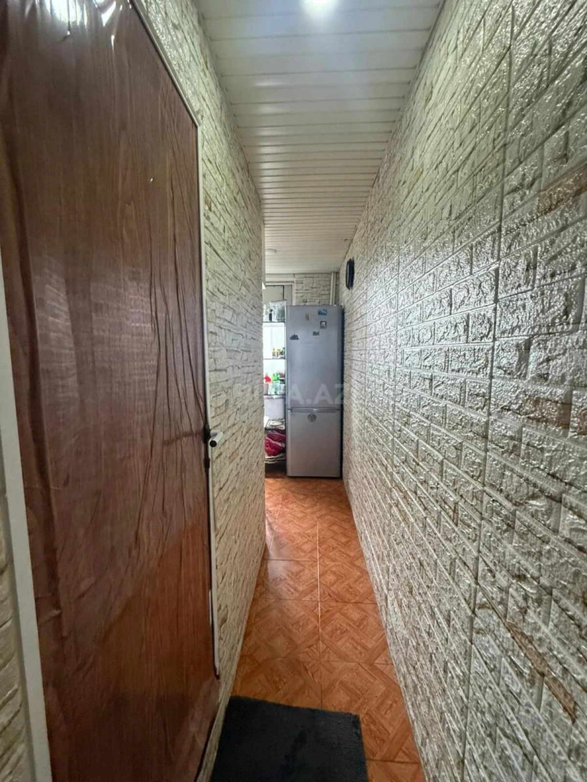 Satılır 3 otaqlı mənzil 63 m²