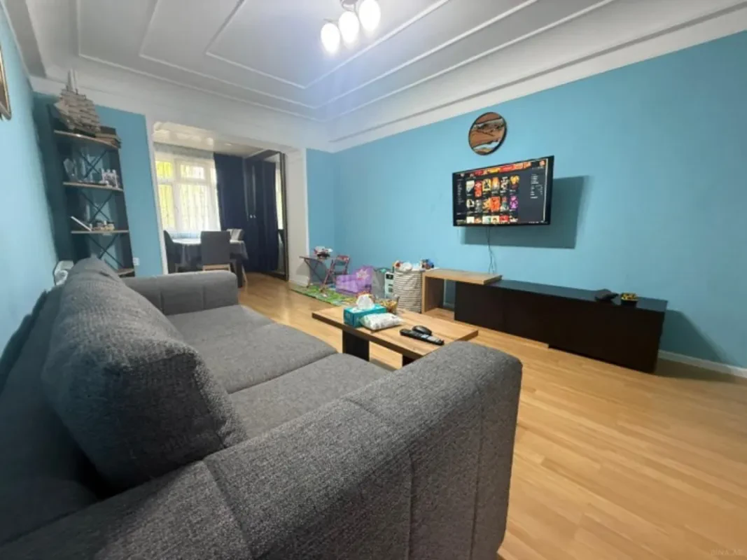 Satılır 3 otaqlı mənzil 63 m²
