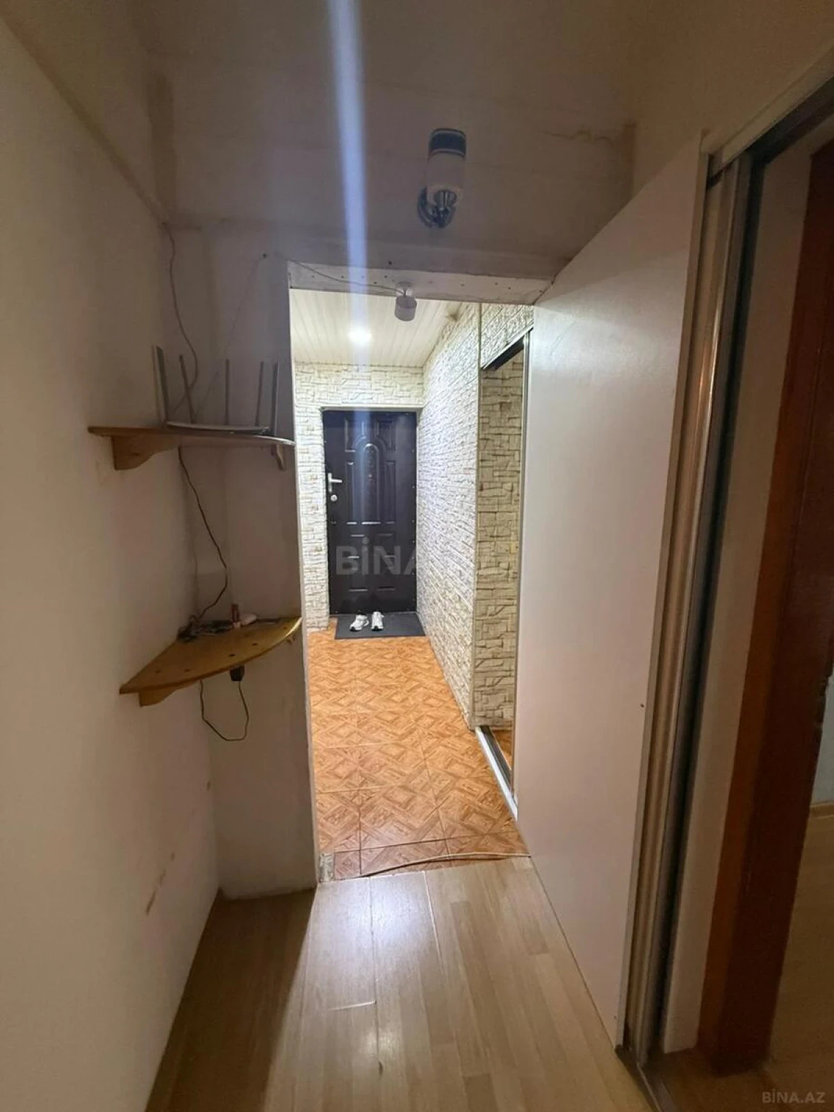 Satılır 3 otaqlı mənzil 63 m²