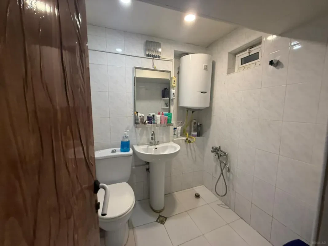 Satılır 3 otaqlı mənzil 63 m²