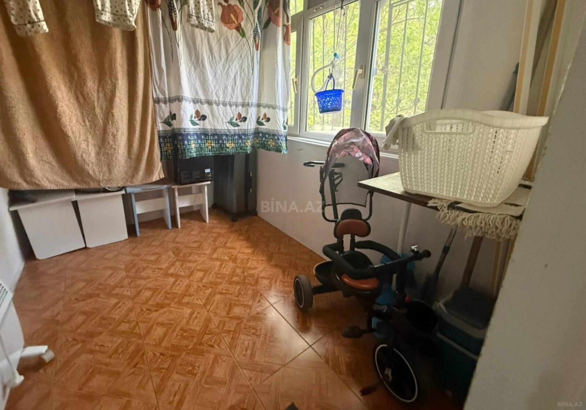 Satılır 3 otaqlı mənzil 63 m²