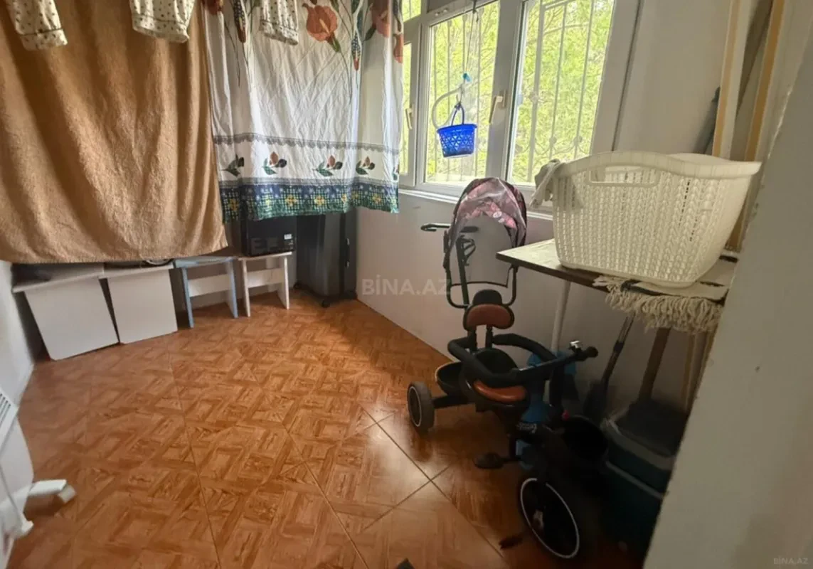 Satılır 3 otaqlı mənzil 63 m²