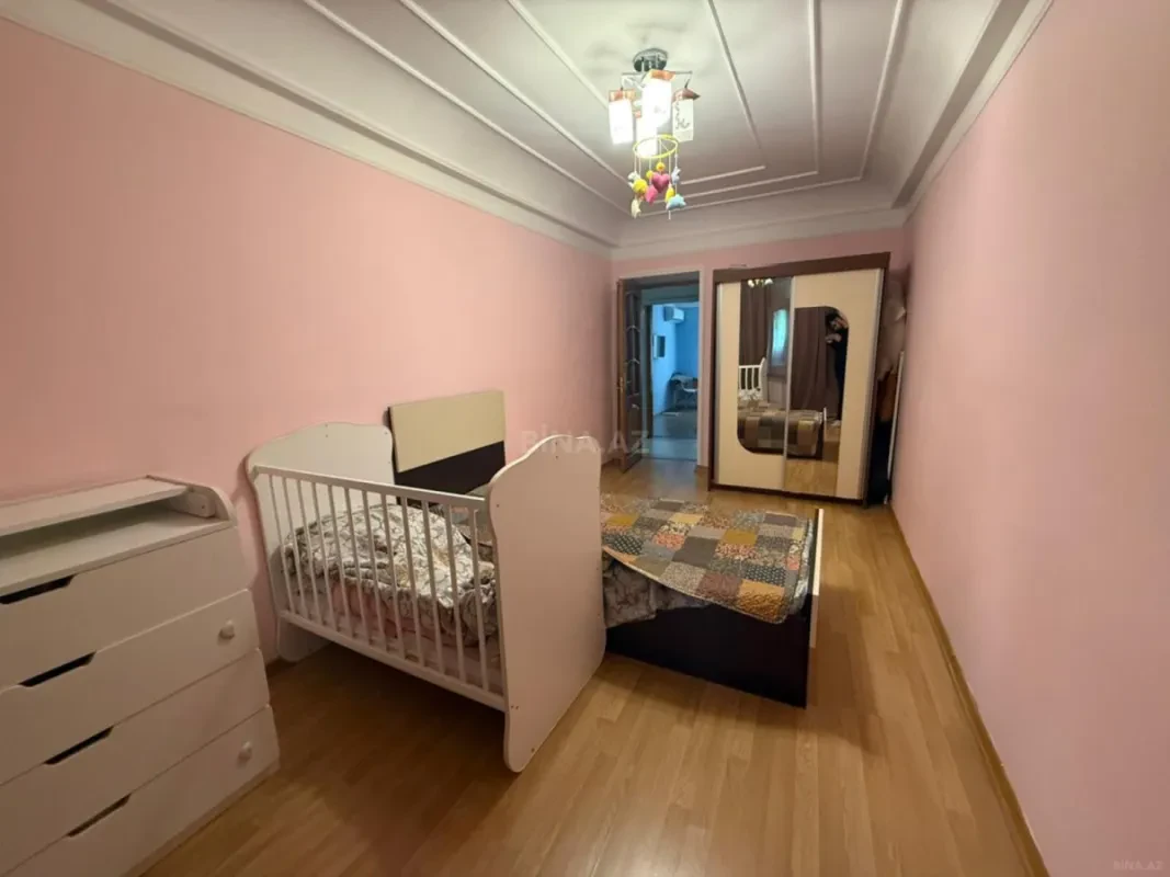 Satılır 3 otaqlı mənzil 63 m²