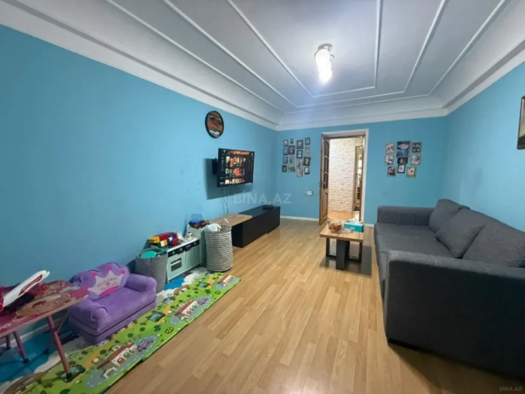 Satılır 3 otaqlı mənzil 63 m²