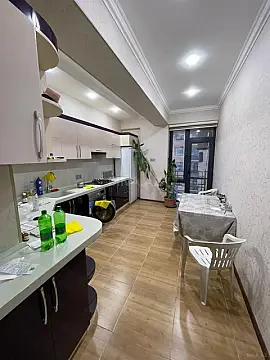 Satılır 2 otaqlı mənzil 90 m² — Bakı 2 otaq 90.00 m²