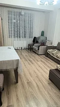 Satılır 1 otaqlı mənzil 54 m²