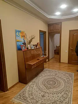 Satılır 3 otaqlı mənzil 87 m²