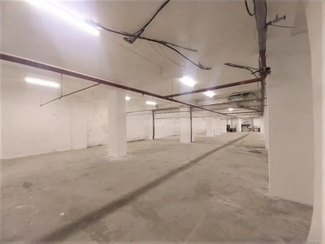 Kirayə verilir obyekt 855 m²