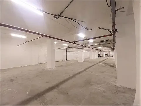 Kirayə verilir obyekt 855 m²