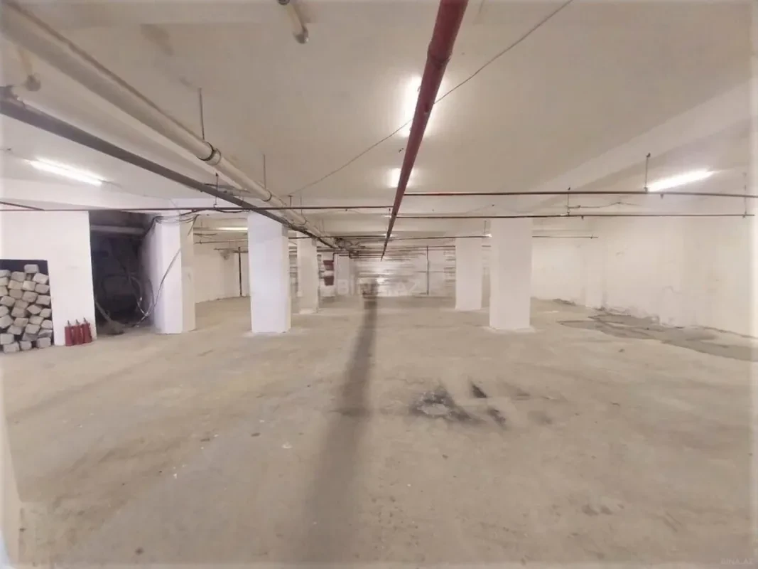 Kirayə verilir obyekt 855 m²