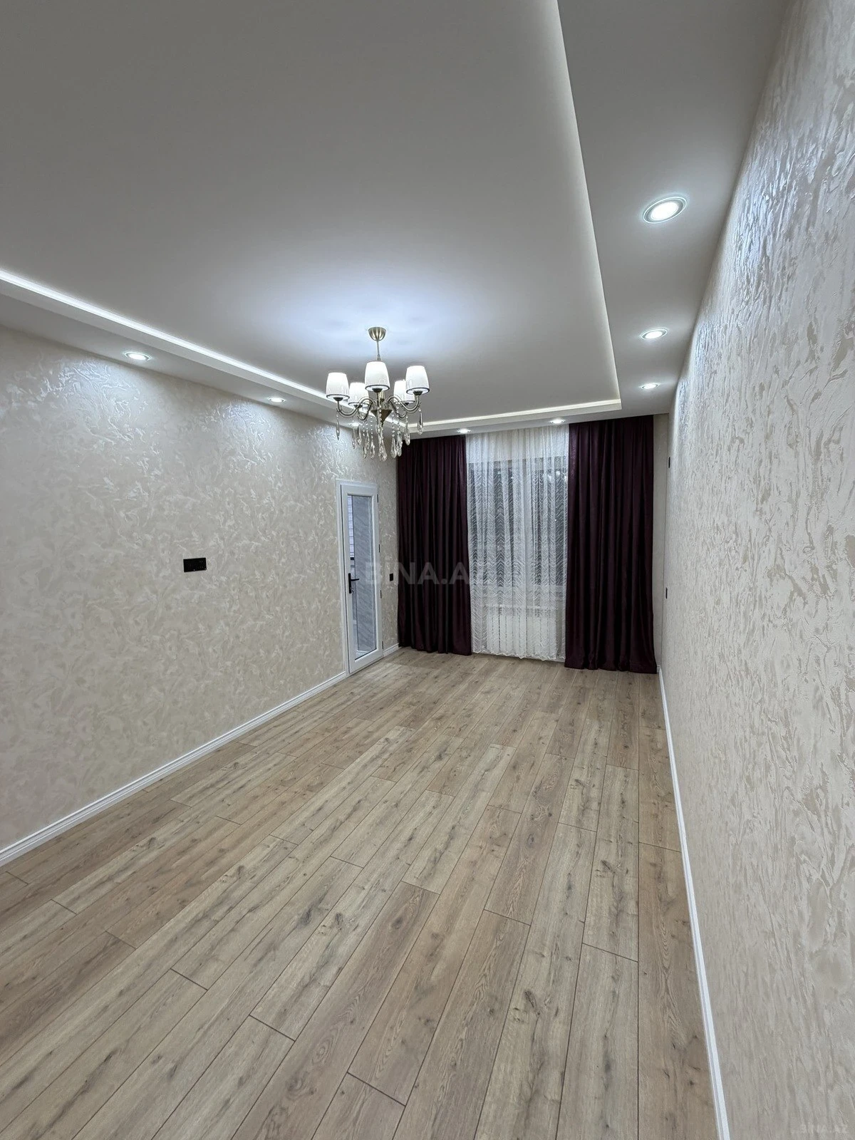 Satılır 3 otaqlı mənzil 65 m²